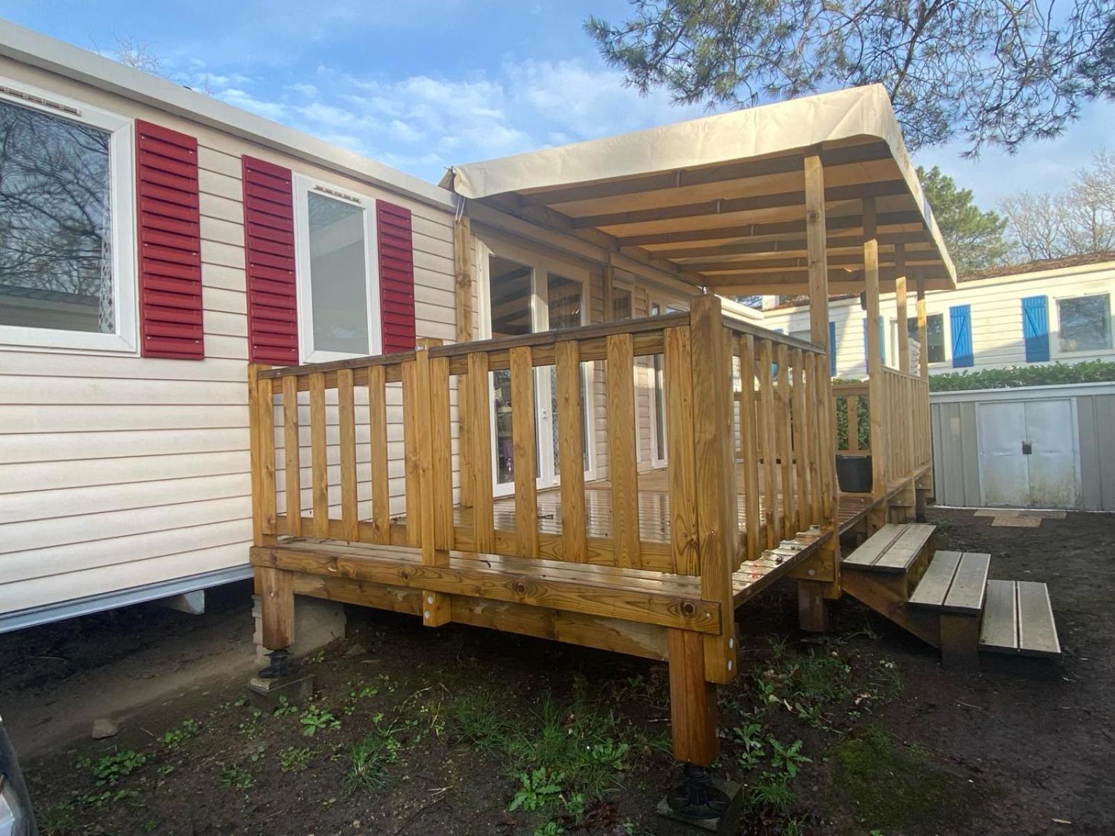 Mobil 394 - Domaine De Kerlann Camping *